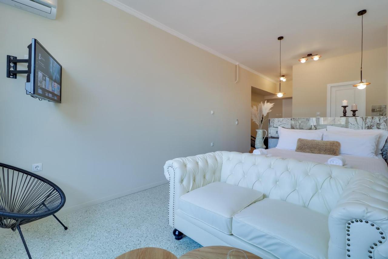 Ermou Fashion Suites By Living-Space Atena Exterior foto